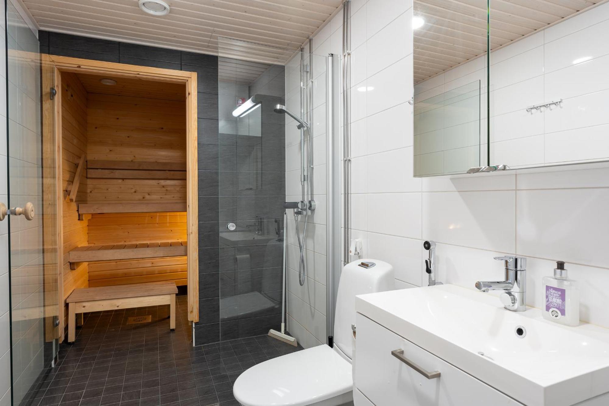 Easy Stay Rooms & Apartments Near Airport Vantaa Zewnętrze zdjęcie